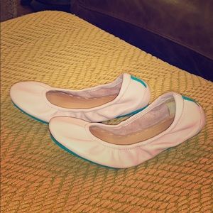 Tieks Classic Flats in Ballerina Pink